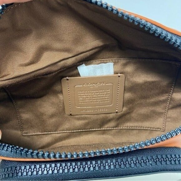 Men's Belt Authentic COACH New York Track Belt Cross Body Bag in Quilted Leather - Picture 9 of 10